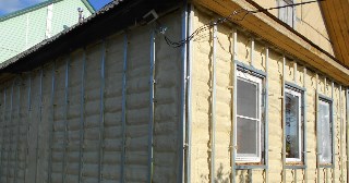 Утепление домов ППУ в Новоуральске | Уральская Полимерная Компания – от 765 руб. за м²
